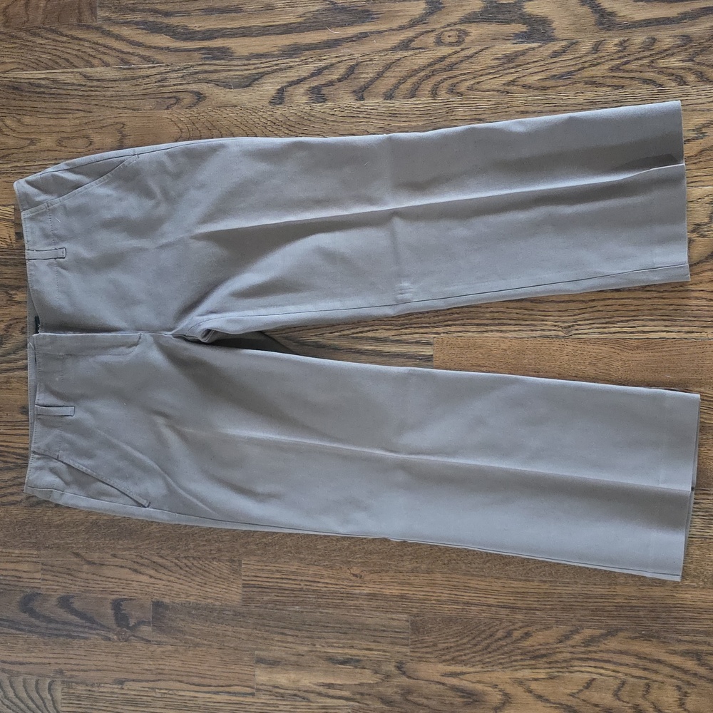 Theory Brown Cropped Pants - Picture 2 of 6